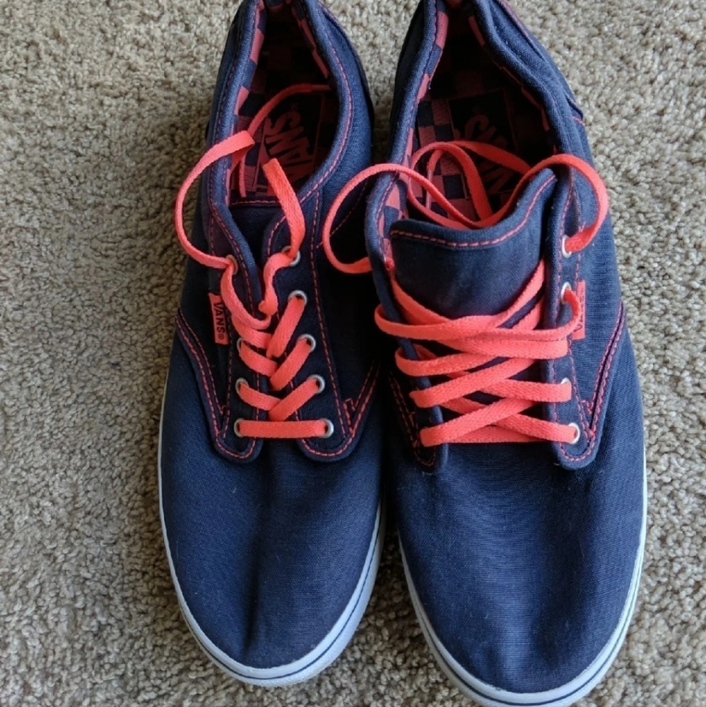 Vans Worn 2xs Women's Vans Sneaker 9.5
